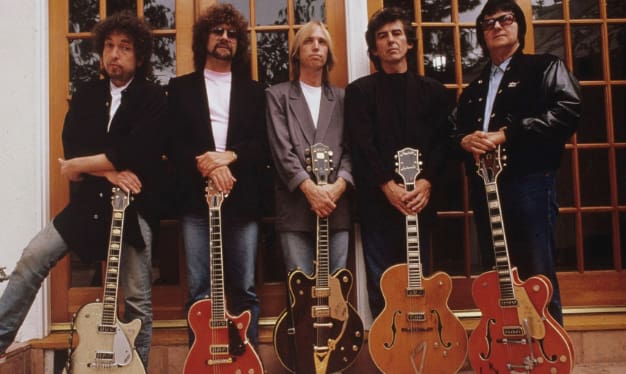 did the travelling wilburys ever play live