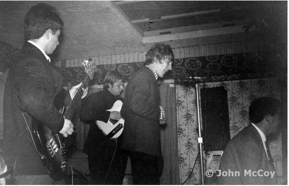February 19, 1965 - Rod Stewart played one of his first major gigs at The New Fender Club